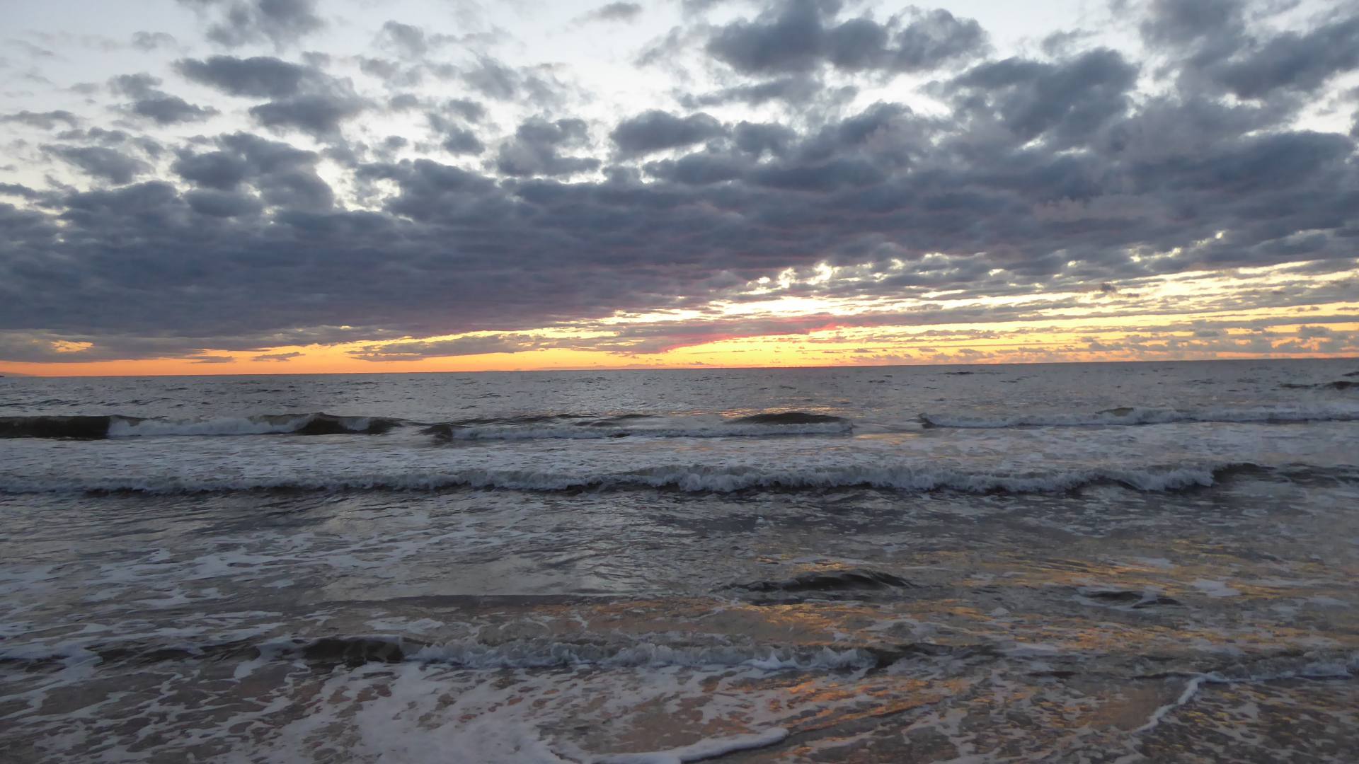 Ostsee bei Sonnenuntergang am Strand von Zinnowitz